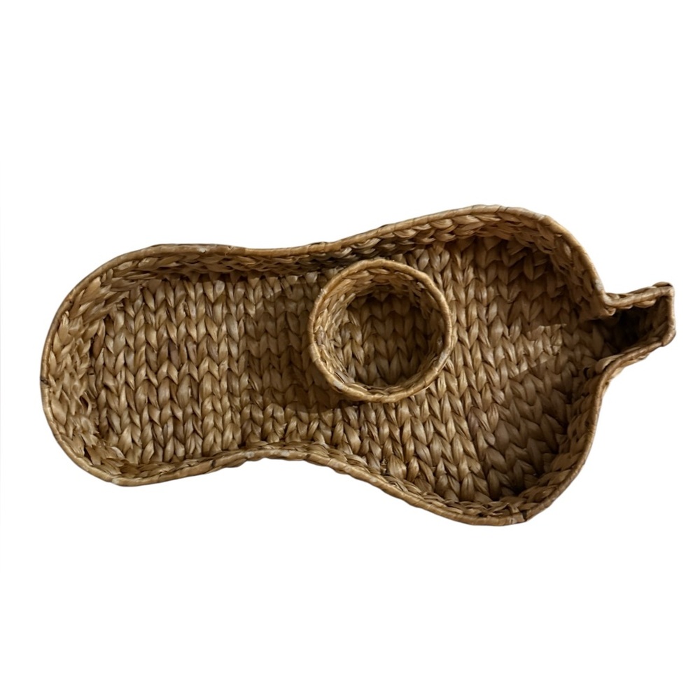 basket rattan/seagrass jalapeño shaped basket with dip holder - Picture 1 of 6